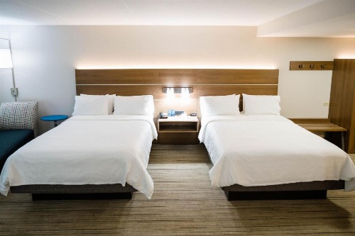 Holiday Inn Express Hotel & Suites Knoxville-Farragut image 5